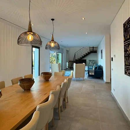 Casa Da Cotovia, Villa