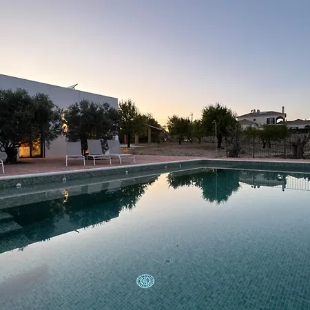 Casa Da Cotovia, * Loule
