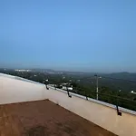 Casa Da Cotovia, *