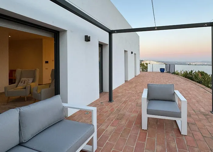 Casa Da Cotovia, Villa