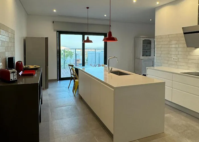 Casa Da Cotovia, * Loulé